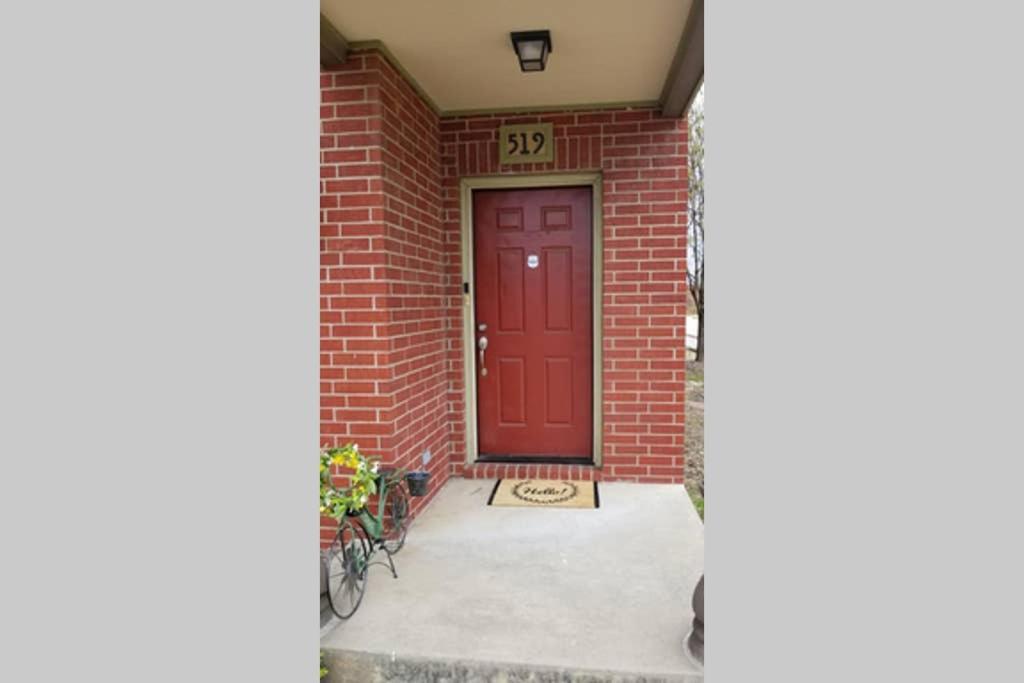 Old Fort Loft King & Queen Suites Nearest Accomodation To Marshals Museum Power Your Ev For Free! 포르 스미스 외부 사진