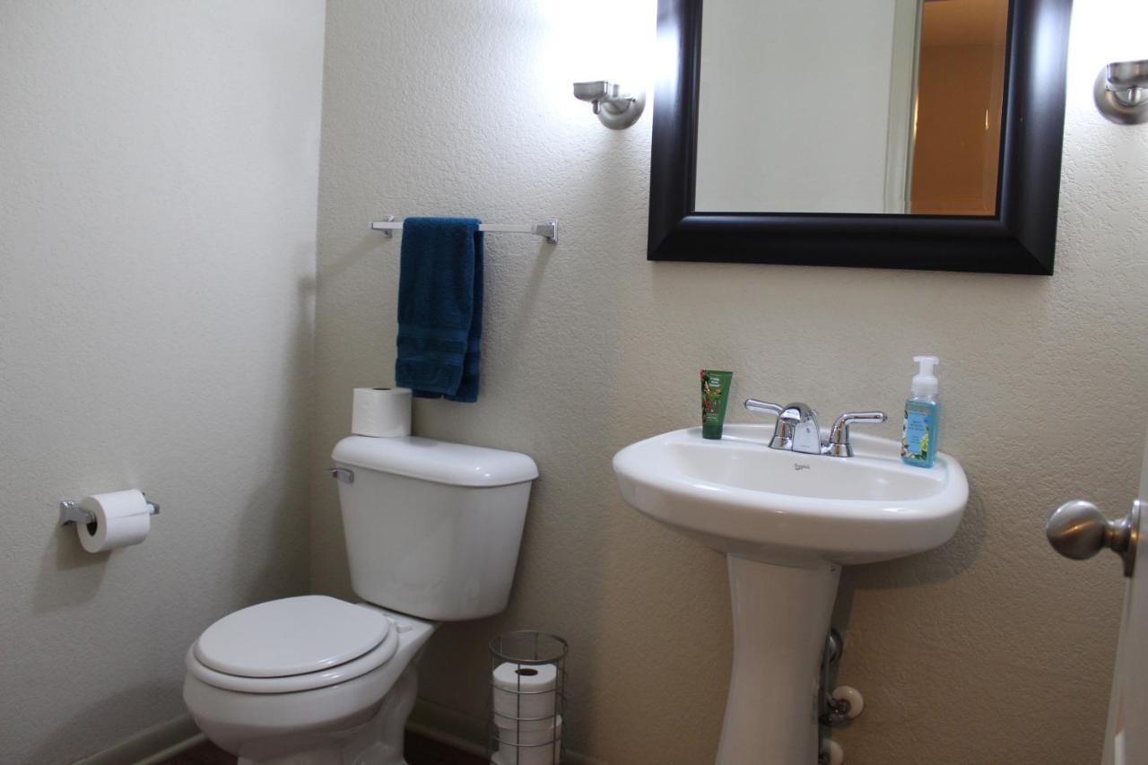 Old Fort Loft King & Queen Suites Nearest Accomodation To Marshals Museum Power Your Ev For Free! 포르 스미스 외부 사진